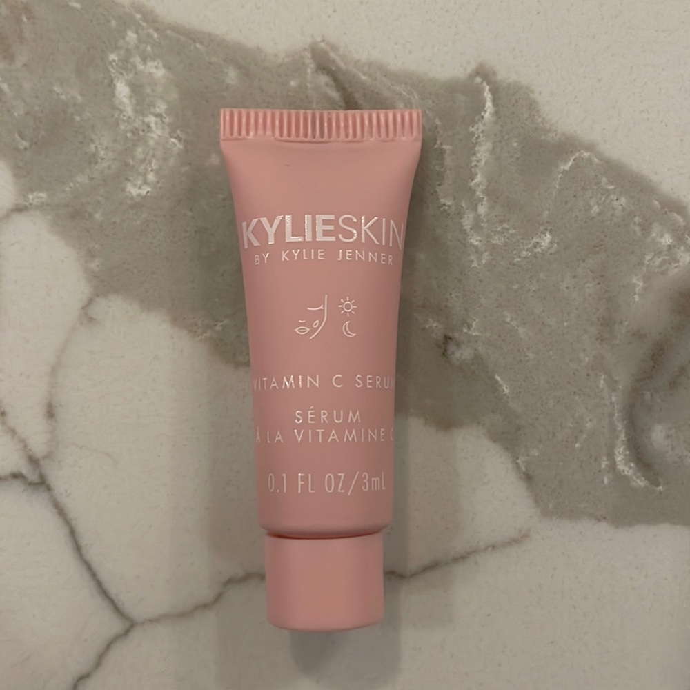 🌸5/$25🌸 Kylie Skin vitamin c serum